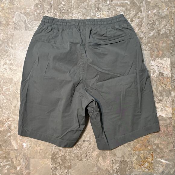Lululemon Shorts Mens Small Green Bowline 8” Stretch Gym Lounge Essentials - Picture 6 of 8